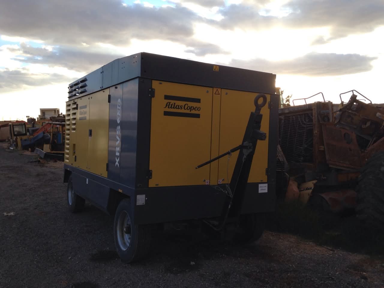 Grue Tout-Terrain 100T #014